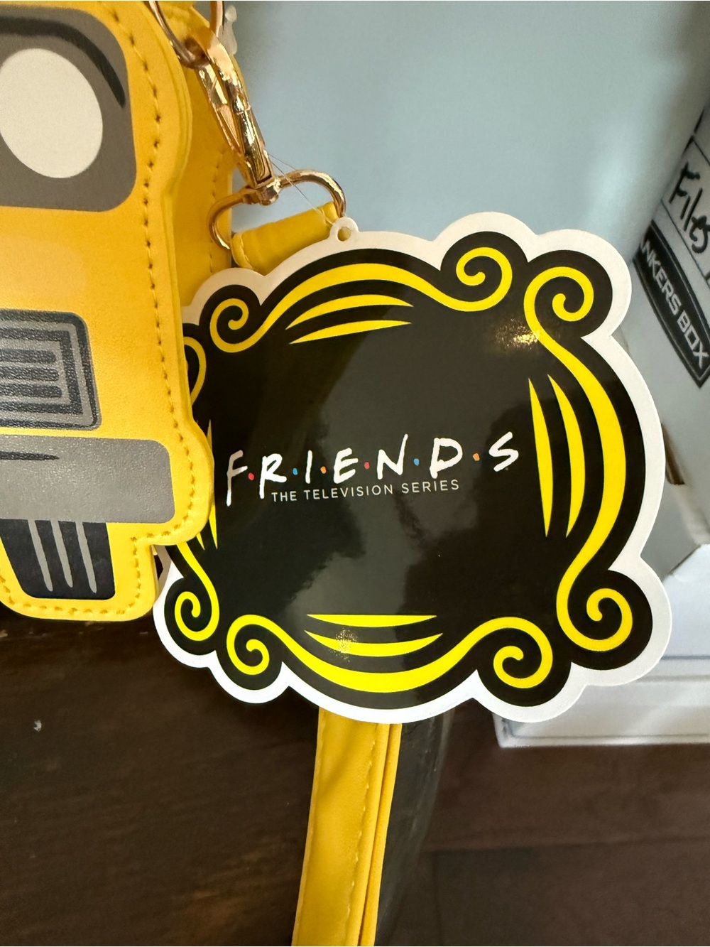 FRIENDS Yellow Taxi Crossbody Bag - Picture 4 of 9